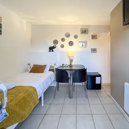 Casa de hóspedes My Tropezienne 4*